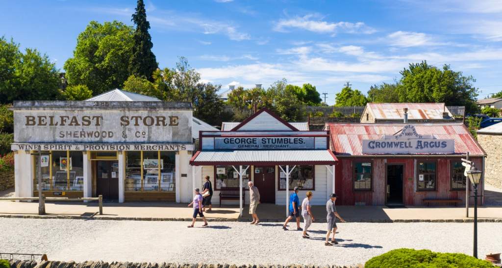 Cromwell Heritage Precinct on the Lake Dunstan Trail