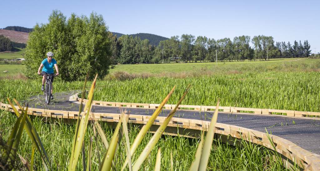 Clutha Gold Trail Waihola 15 credit Geoff Marks