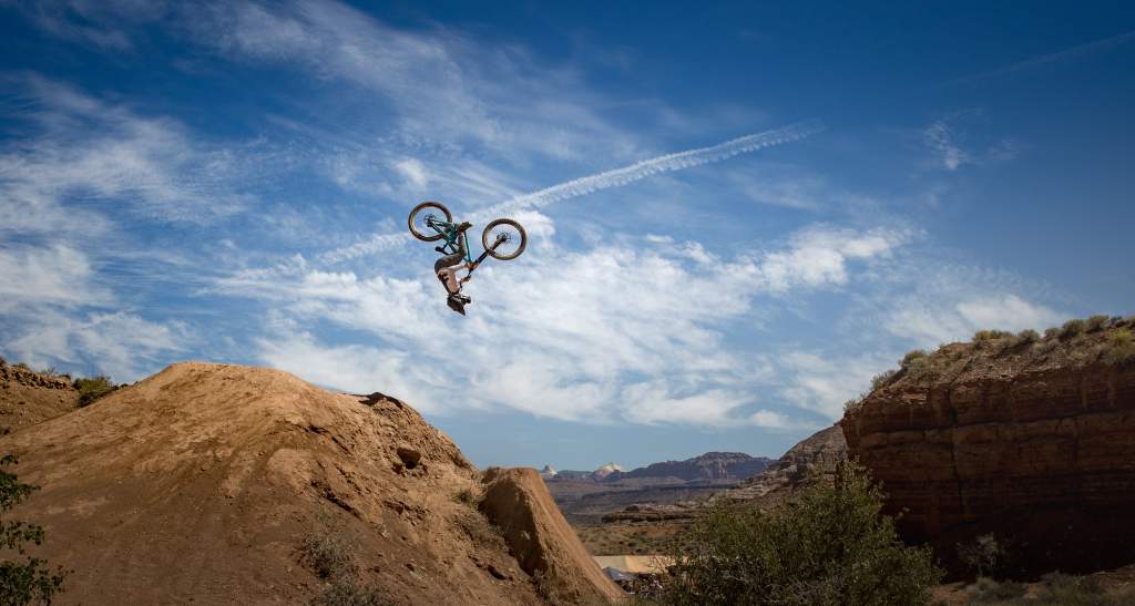 Gutsy Girls Signature Image 2025