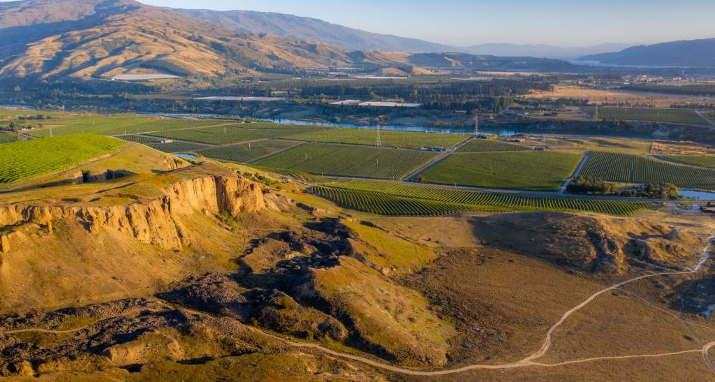 Mt Difficulty Vineyard Bannockburn Credit Will Nelson 11